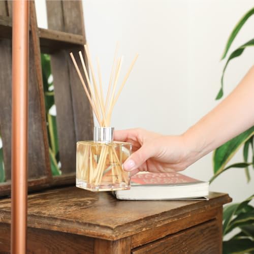 Doctor Aromas Essential Oil Reed Diffuser Set