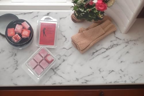 Rustic Strawberry Leather Wax Melts Pack of 2 Kane Candles