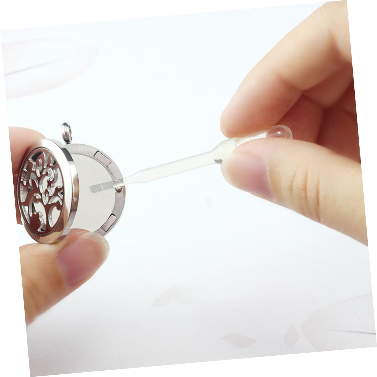 100pcs Cotton Diffuser Pads for Essential Oil Refills