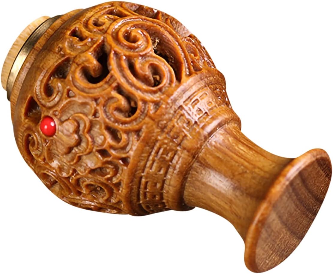 Wooden Aromatherapy Sachet Pendant with Green Sandalwood Carving