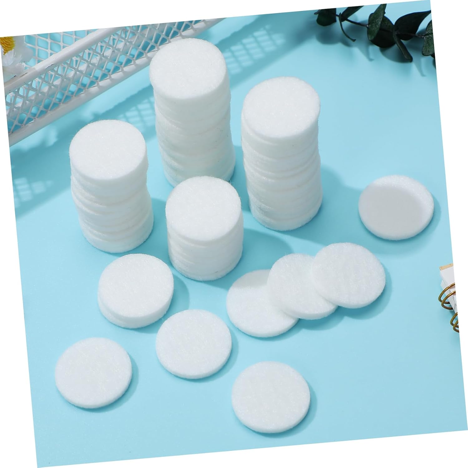 Zerodeko 100pcs Essential Oil Pads for Diffusers and Necklaces