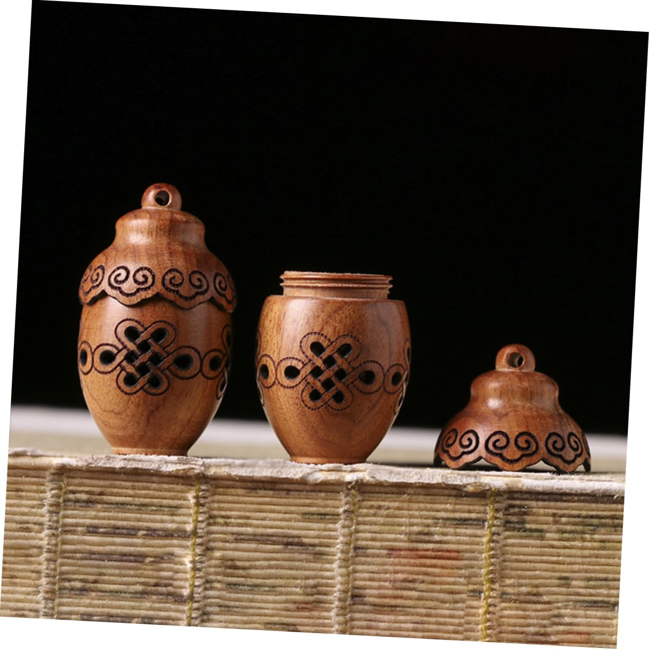 Carving Wooden Aromatherapy Diffuser Pendant