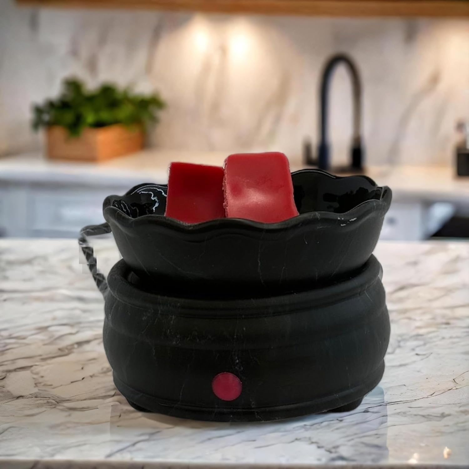 The Candle Daddy Electric Wax Melt and Candle Warmer - Jet Black Marble Ceramic