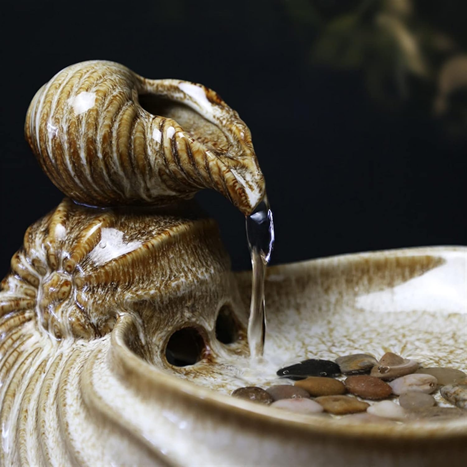 GRFIT Indoor Tabletop Fountain with Conch Design