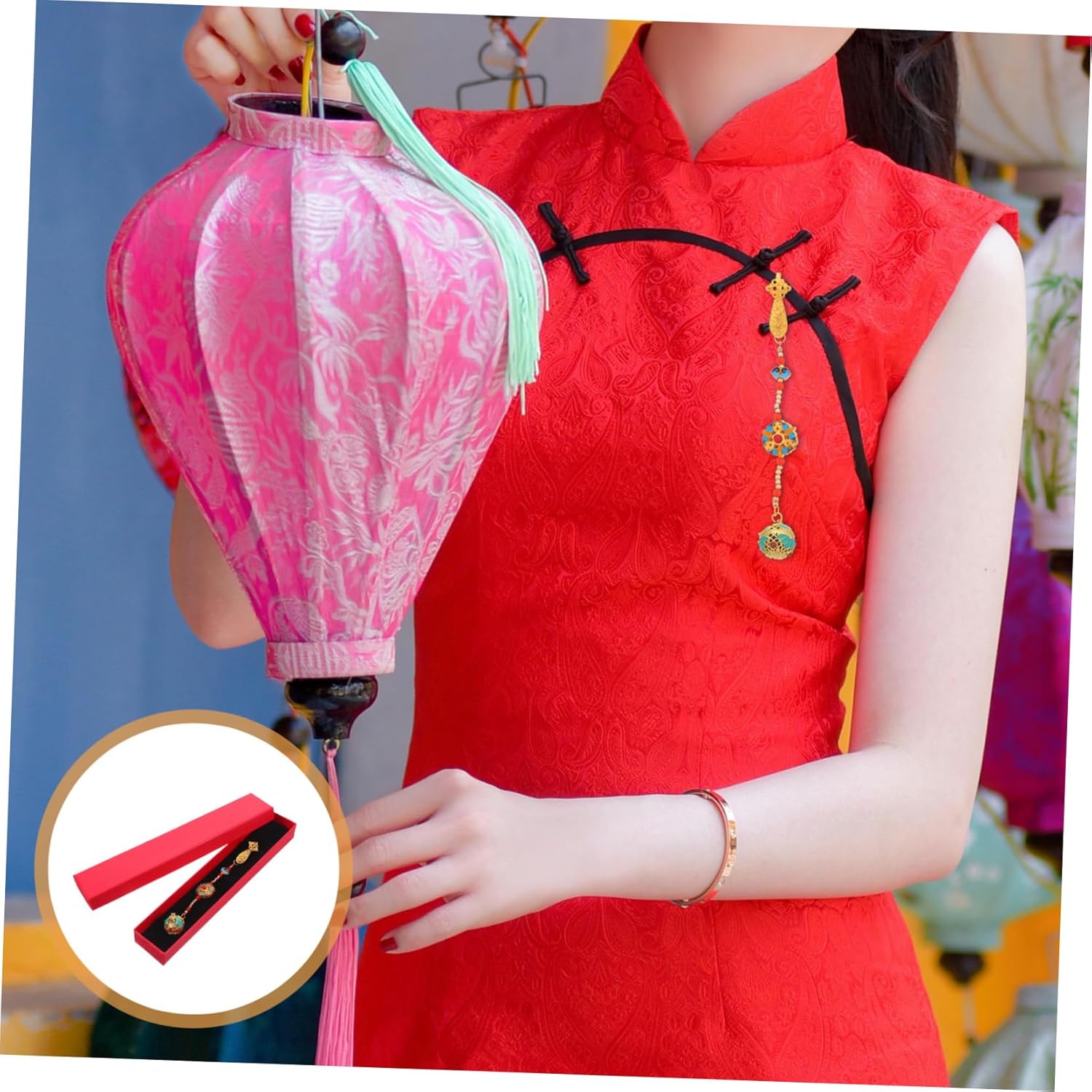Chinese Perfume Pendant Hollow Ball for Car Rear View Mirror